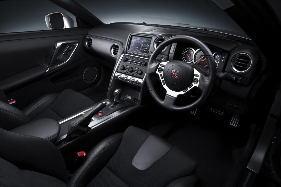  Nissan GT-R 2007 года  (фото 425 из 480)